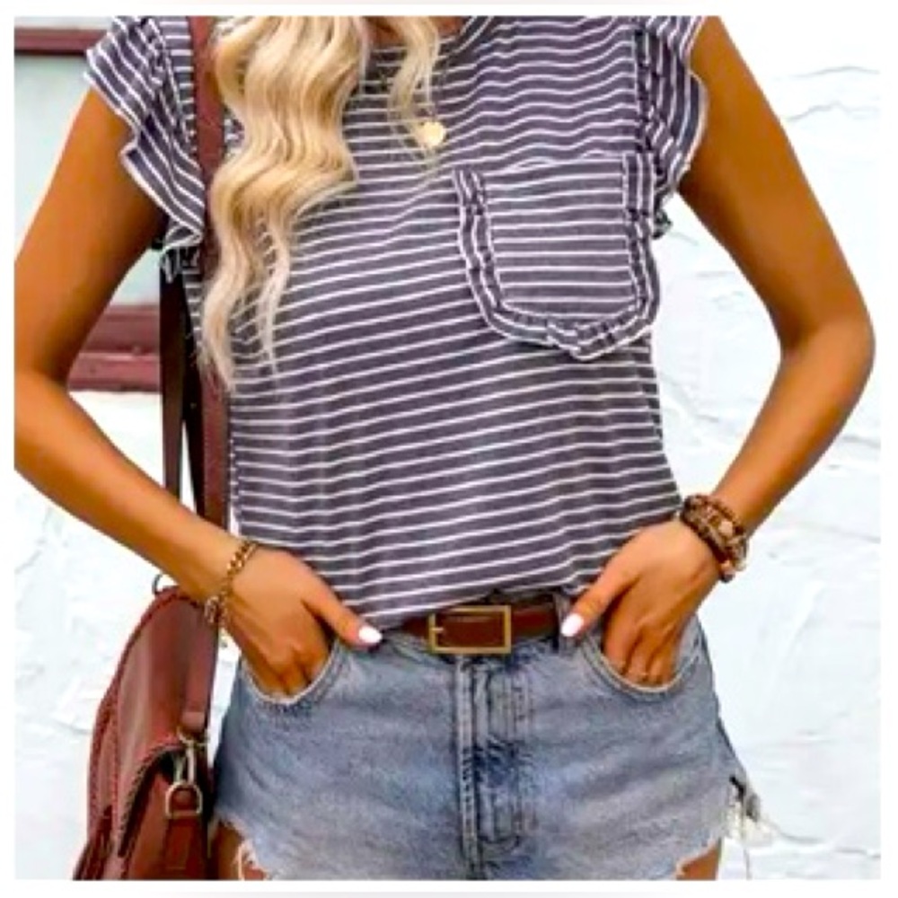 It is Well Boutique Stripe Ruffle Soft Top Small Violet Blue/White NWT